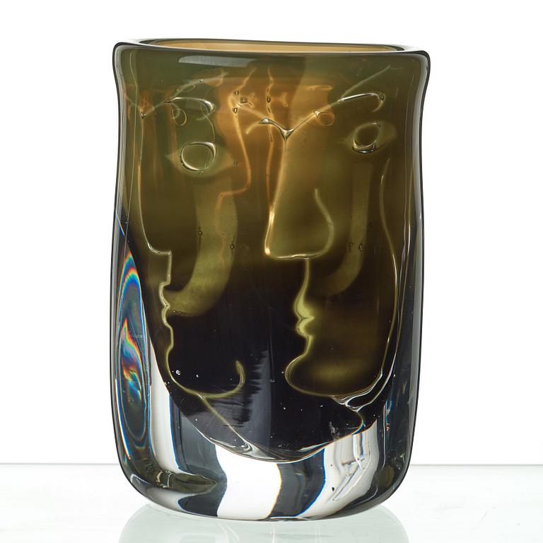 Ingeborg Lundin, An Ingeborg Lundin ariel vase 'Faces', Orrefors, Sweden 1974.