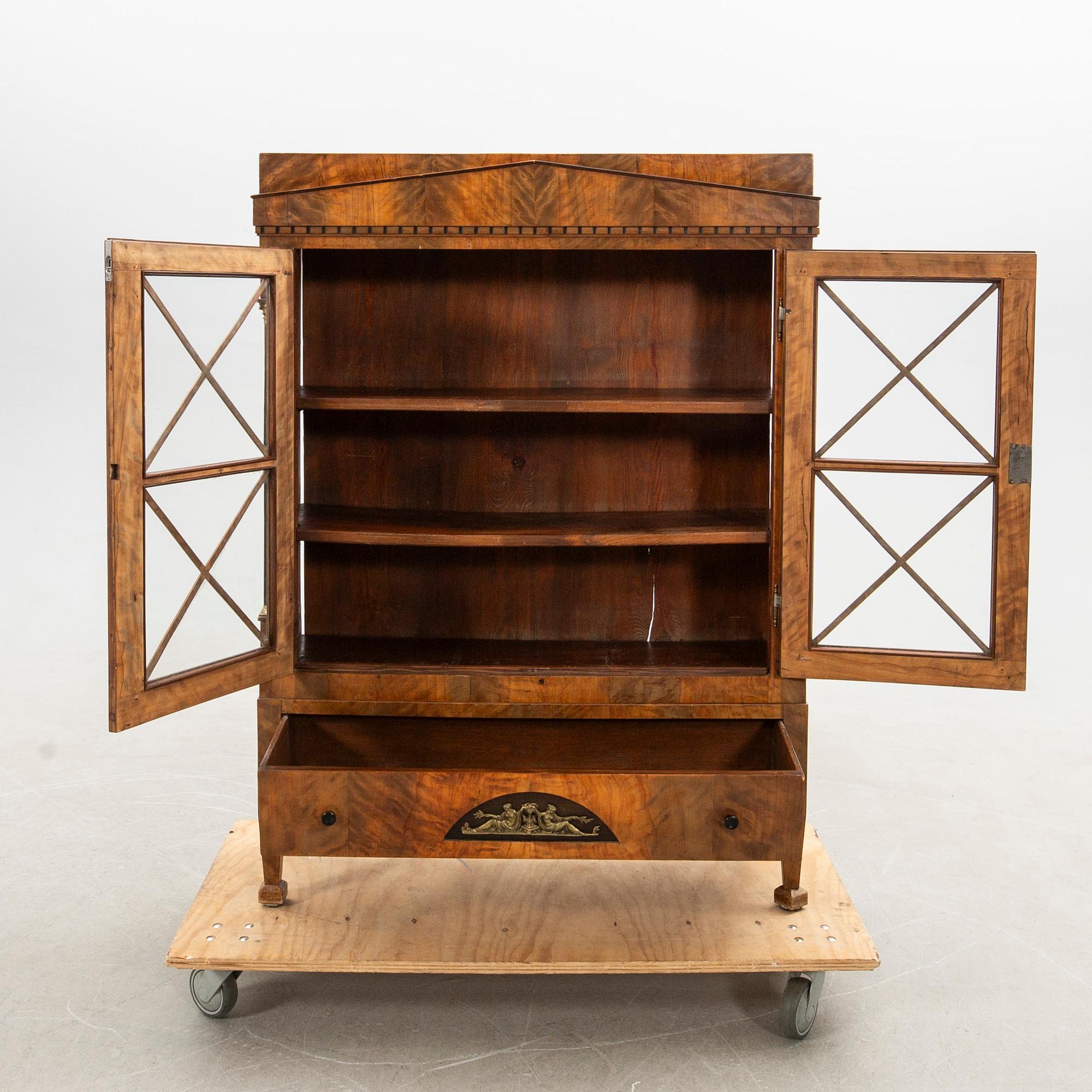 Cabinet, Karl Johan style.