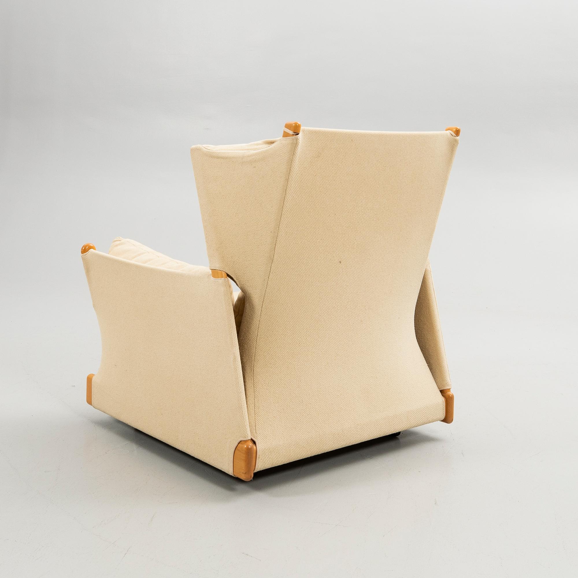 Piero de Martini, fåtölj, "Viola d'amore", Cassina, Italien, 1970-tal.