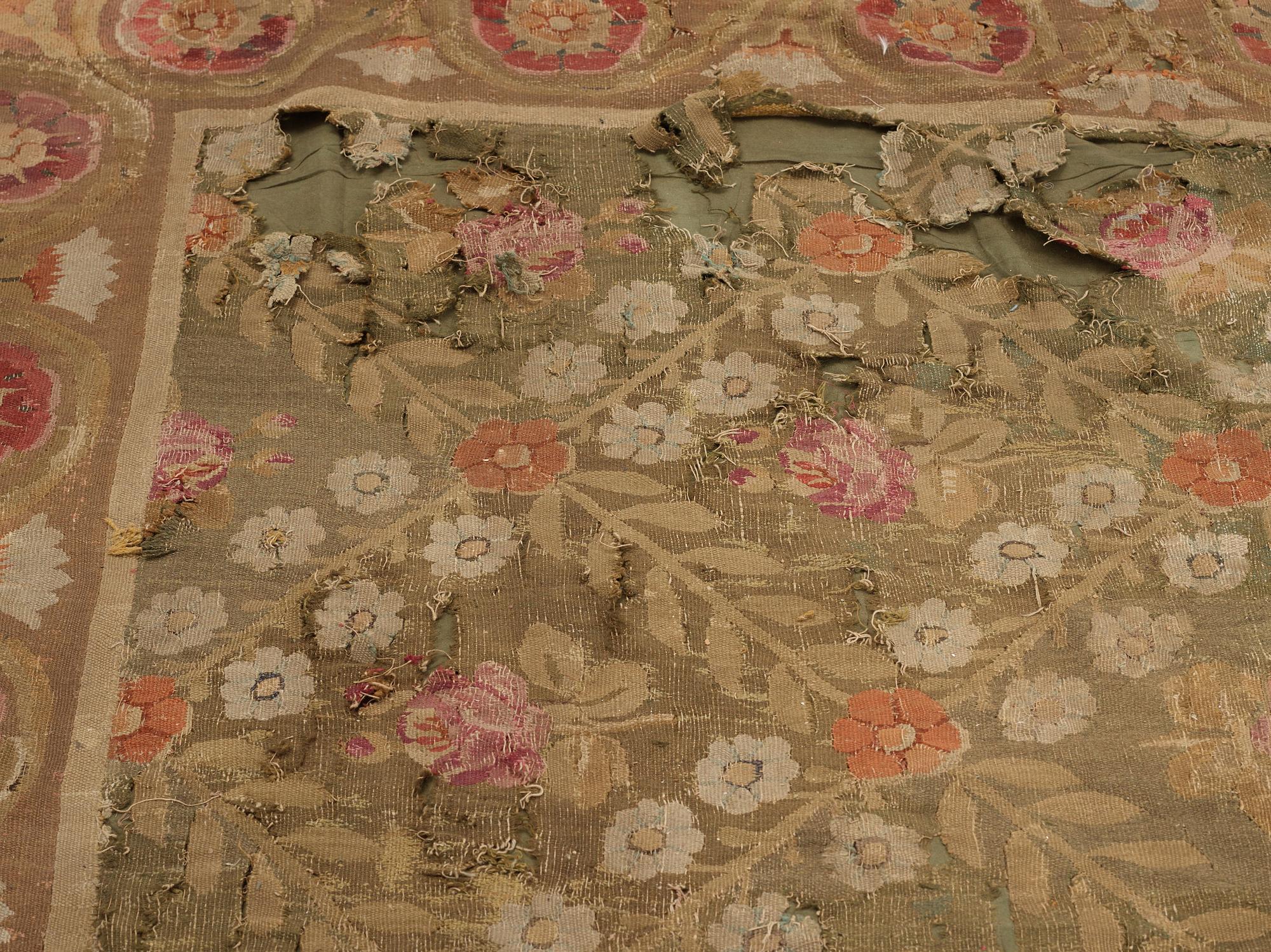 MATTO, tapestry weave, ca 561-564,5 x 354-360 cm, Aubusson, France the middle to the end of the 19th century.