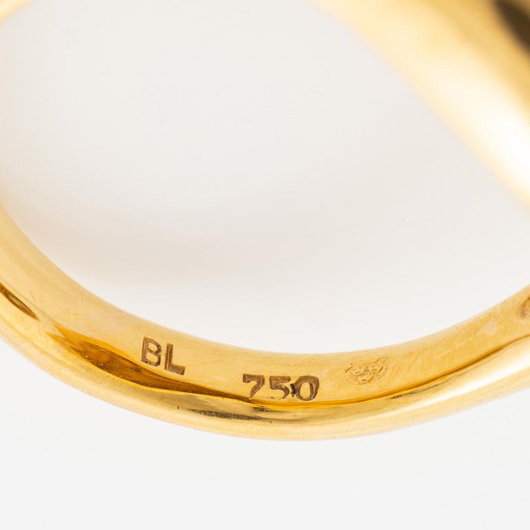 Ring, 18K guld med en rund briljantslipad diamant.