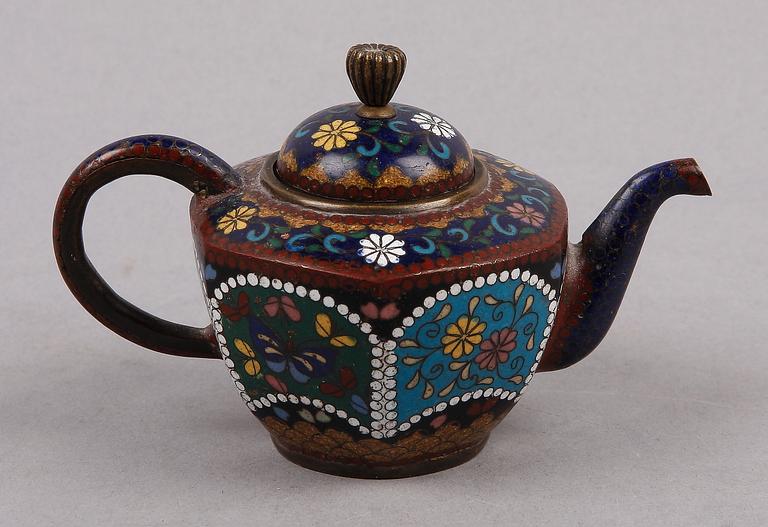 MINIATYRTEKANNA, cloisonné, Kina, 1800/1900-tal.