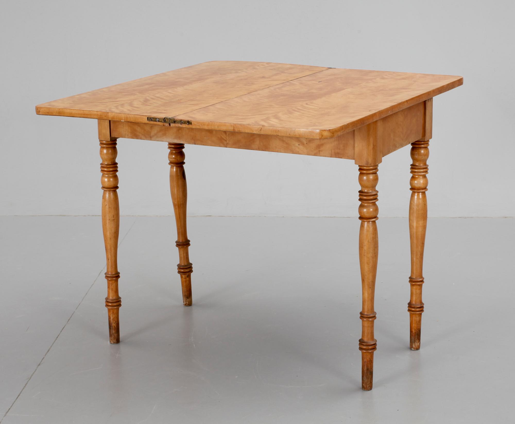 SPELBORD, senempire, 1800-talets mitt.