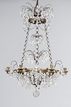 85. CRYSTAL CHANDELIER.