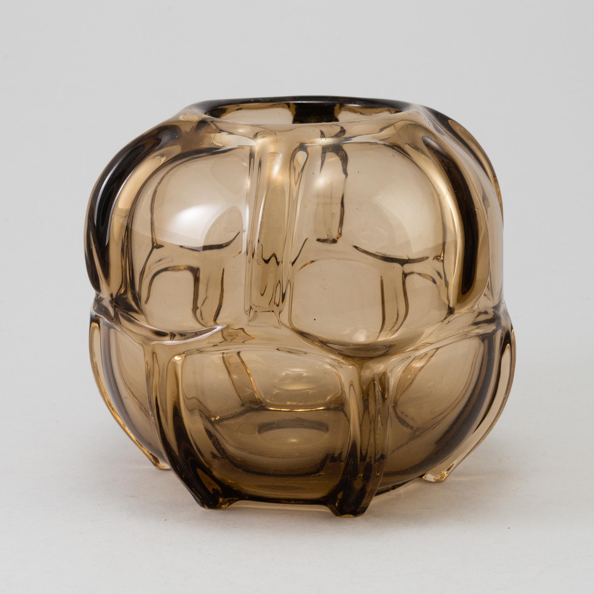 A Eda glass vase 1936. Probably designed by Gerda Strömberg.