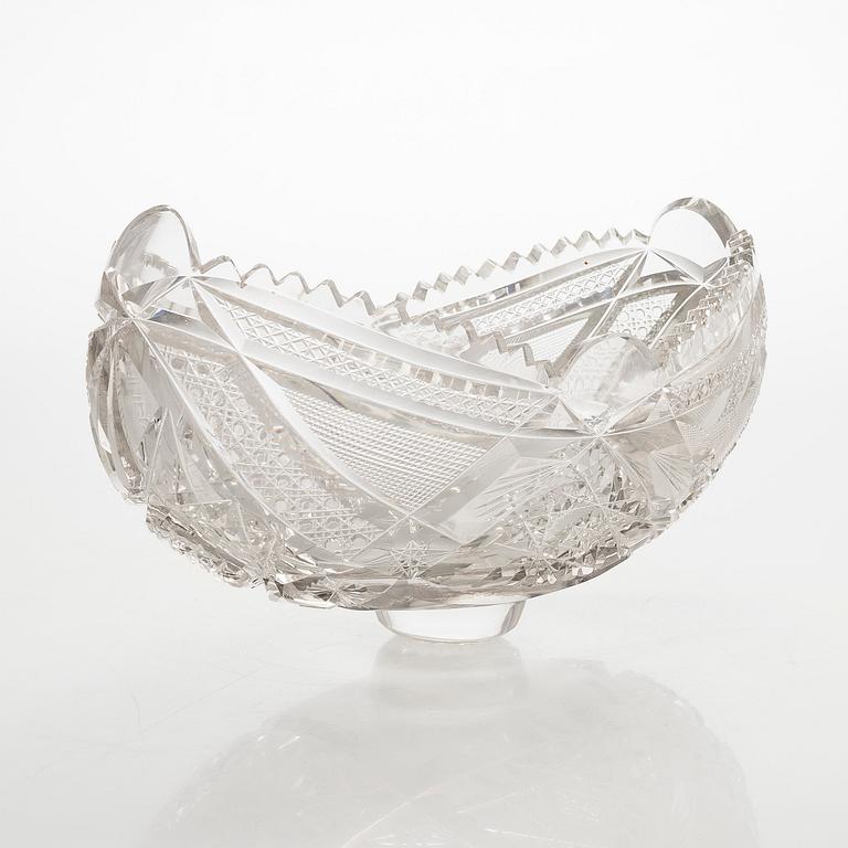 Malja, kristallia, 1900-luvun puoliväli.