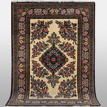 A rug, Quum, ca 156 x 106 cm.
