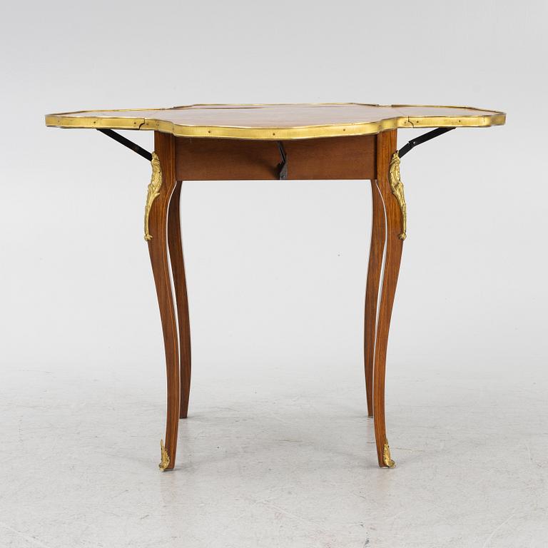 Bord, rokokostil, 1900-talets början.