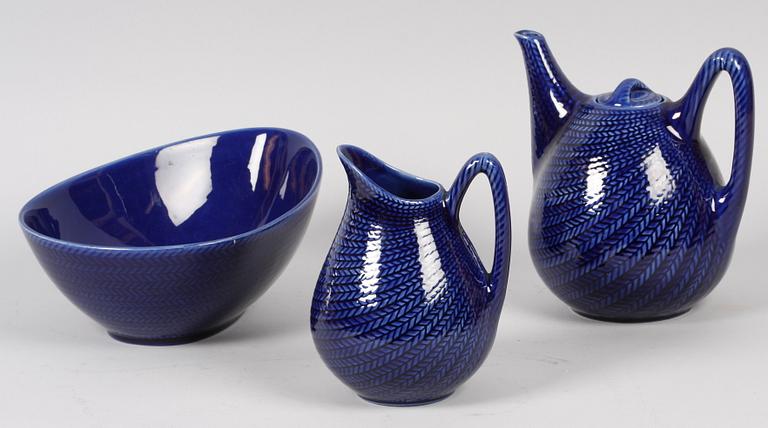 SERVISDELAR, 10 st, porslin, "Blå Eld", Hertha Bengtsson, Rörstrand.