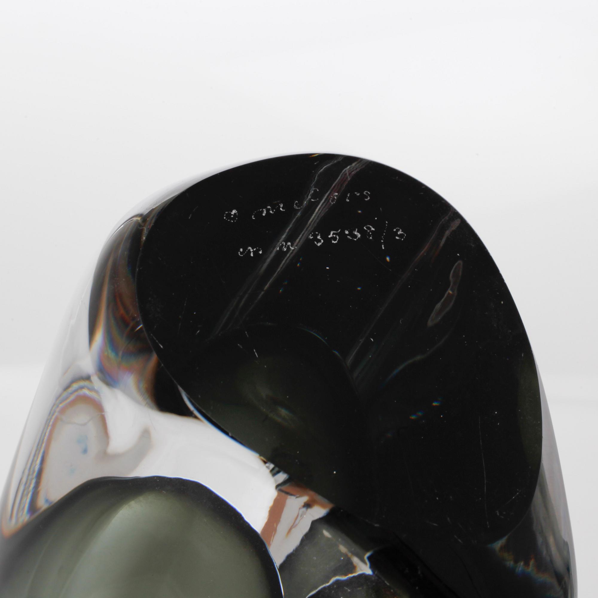 VASER, 3 st, glas, Nils Landberg, Orrefors, signerade, omkring 1900-talets mitt.