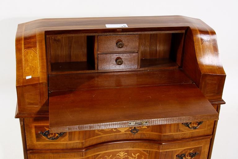 SNEDKLAFFBYRÅ. Rokokostil.