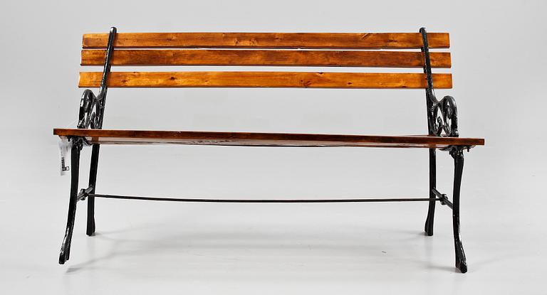 TRÄDGÅRDSSOFFA, 1900-tal.