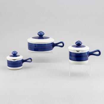 A Hertha Bengtsson 'Koka Blå' dinner service, 84 pcs, Rörstrand, designed 1956.