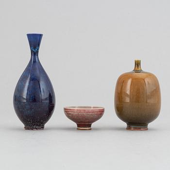 Berndt Friberg, two stoneware miniature vases and a bowl, Gustavsbergs studio, mid 20th Century.