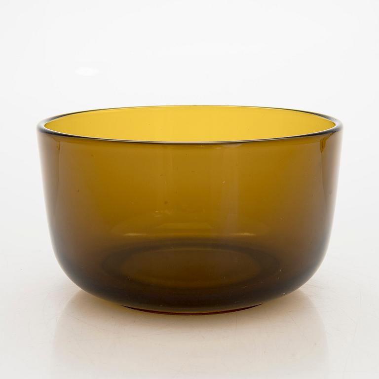 Saara Hopea, skålar, 7 st, modell 5577, Nuutajärvi Notsjö. Formgiven 1956.