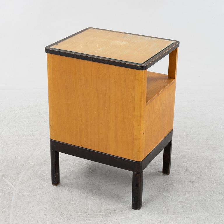 A model 'Ideal' birch bedside table, Nordiska Kompaniet, 1939.