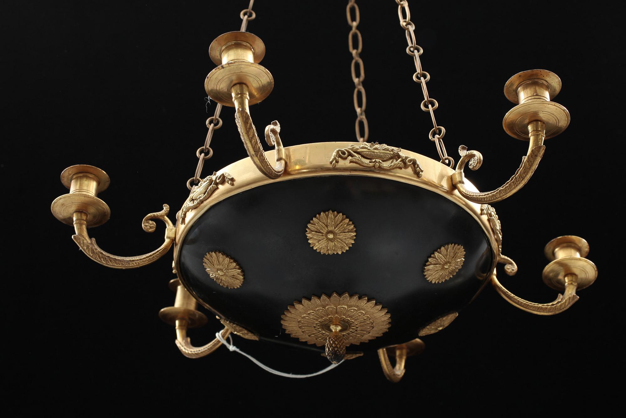 AMPEL, empirestil, 1900-tal.
H 63.