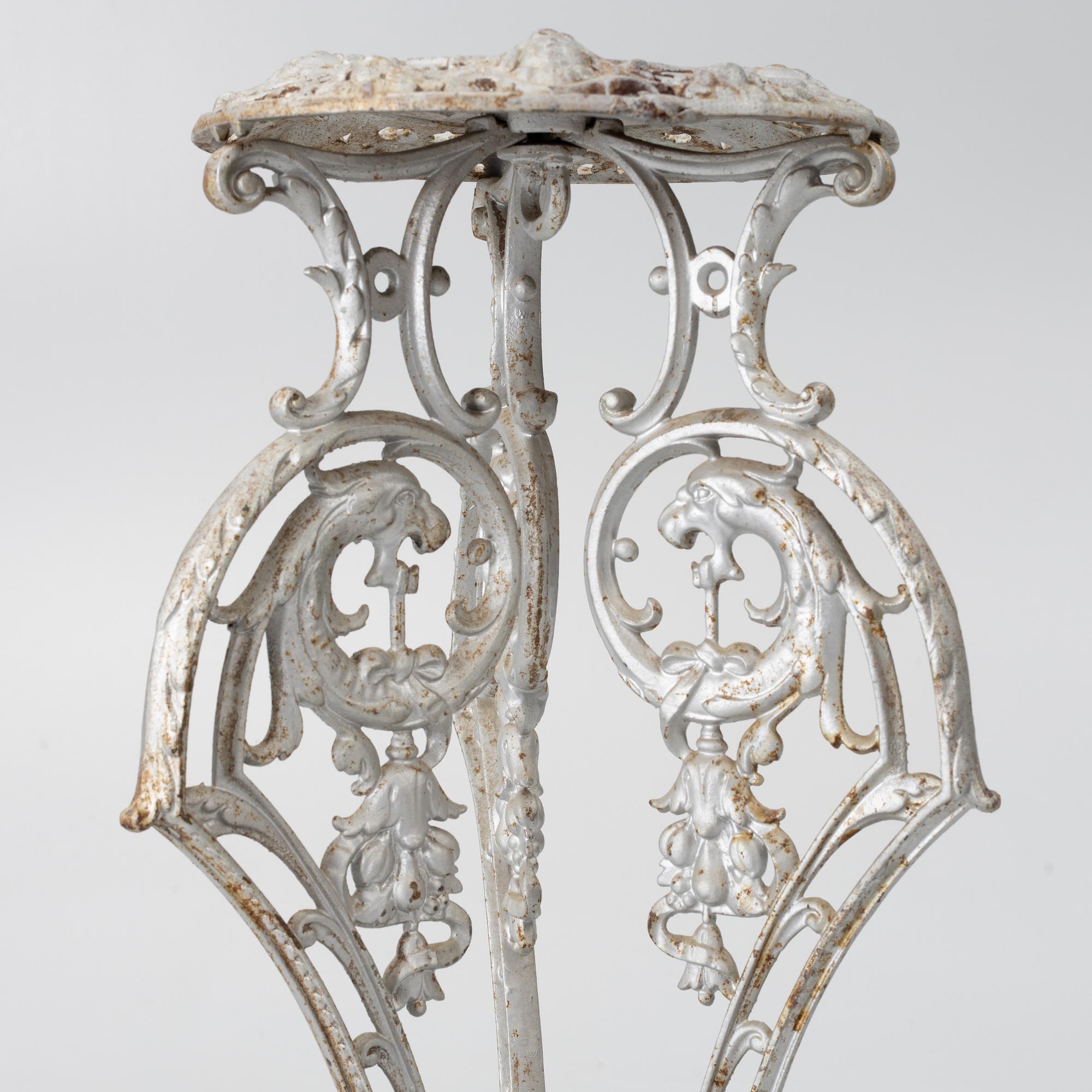 Pedestal, circa 1900.