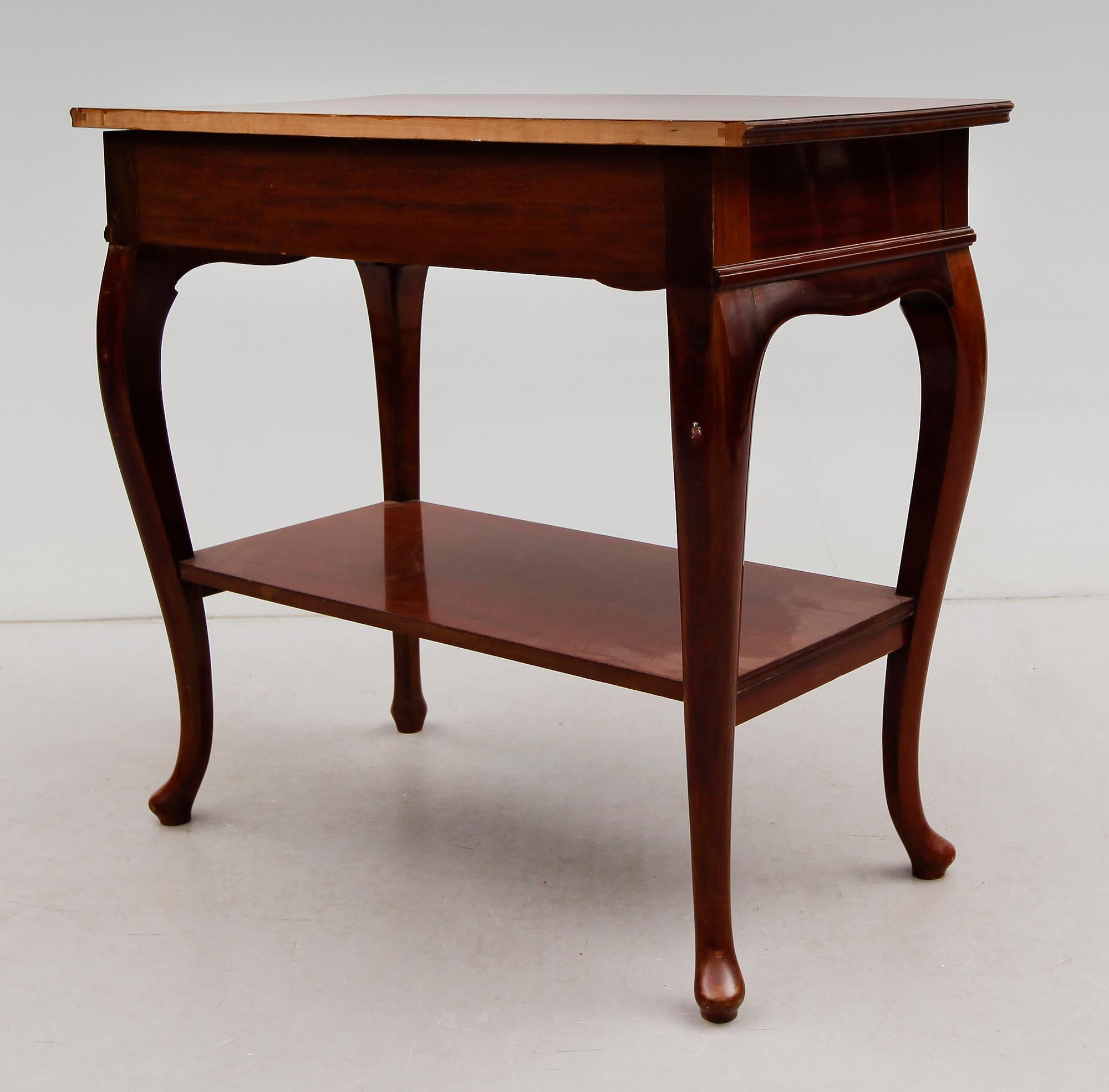 SERVERINGSBORD, AB Axel Beckmans Möbelfabrik, Norrköping, 1900-talets första hälft.