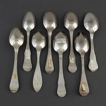 Eight silver spoons, including Johan Abraham Hallard, Stockholm (1774-1809) and Lars Granberg, Stockholm (1788-1806).