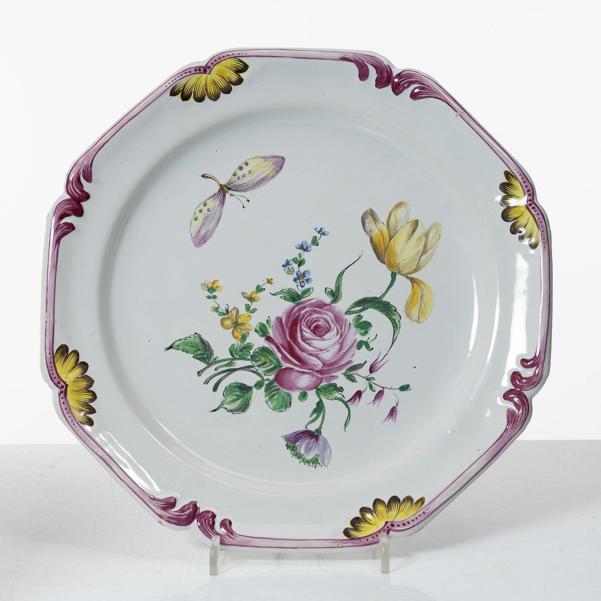 A pair of Rococo style plates, Veuve Perrin style, France, 20th Century.