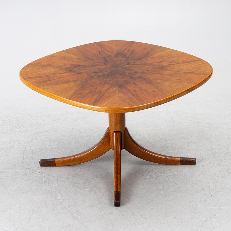 Nordiska Kompaniet, A coffee table, ca 1948.