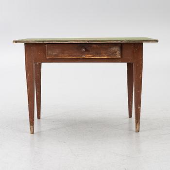 A table, 19th century.