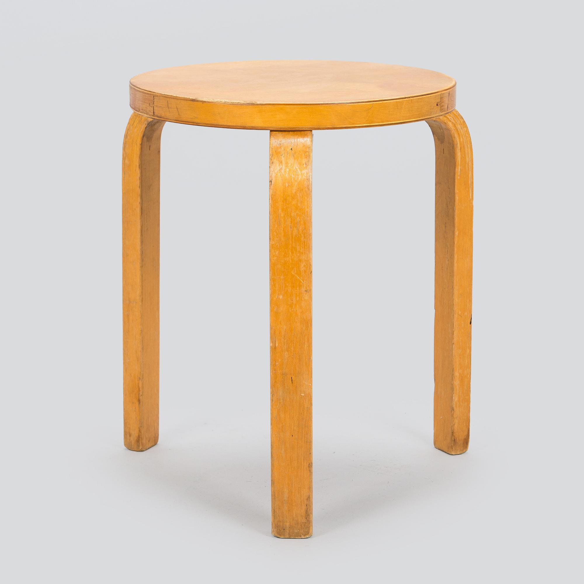 Alvar Aalto, jakkara, malli 60, Artek, 1960/70-luku.