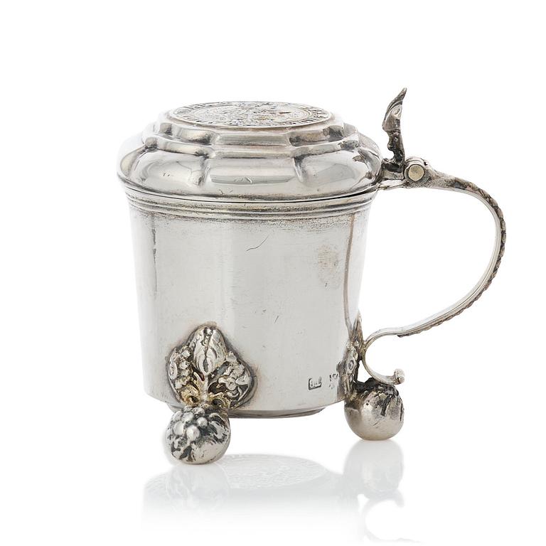 A Swedish late baroque parcel-gilt silver miniature tankard, mark of Thomas Beckman, Örebro (1727-1759 (1772)).
