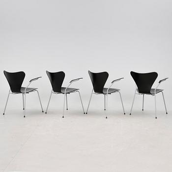 KARMSTOLAR, 4 st, "Sjuan", Arne Jacobsen för Fritz Hansen, formgiven 1955.