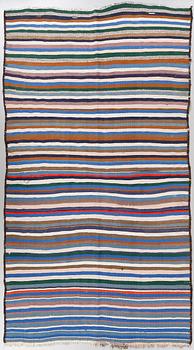 MATTA, Kelim, modern tillverkning, ca 255 x 140 cm.