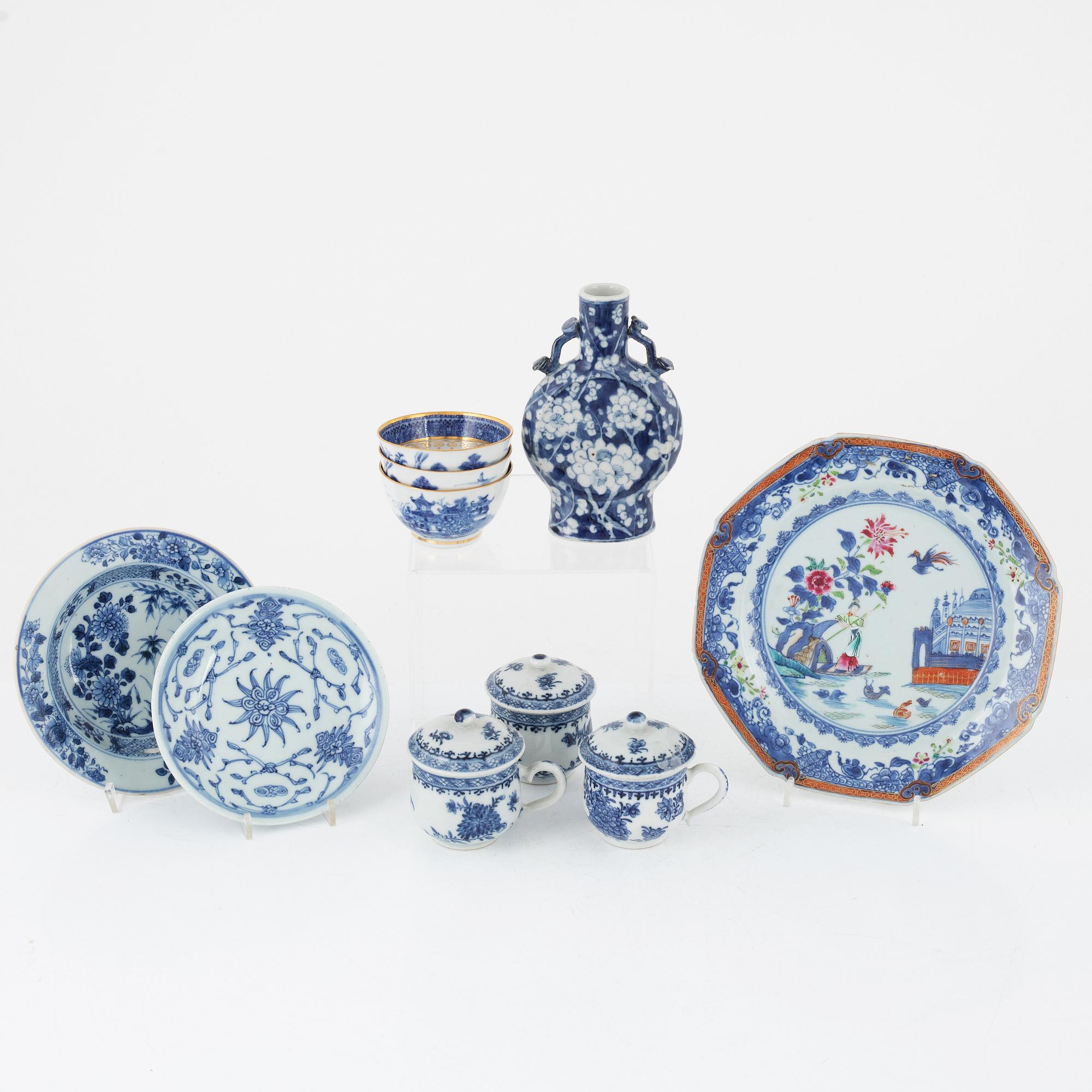 Parti porslin, 9 delar, Kina, 1700-1800-tal.