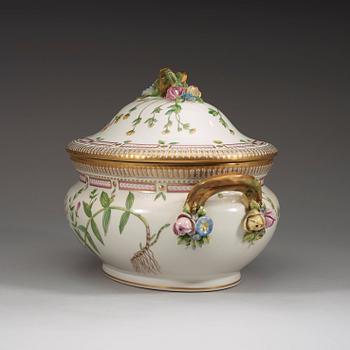 A Royal Copenhagen 'Flora Danica' tureen with cover, Denmark, 20th Century.