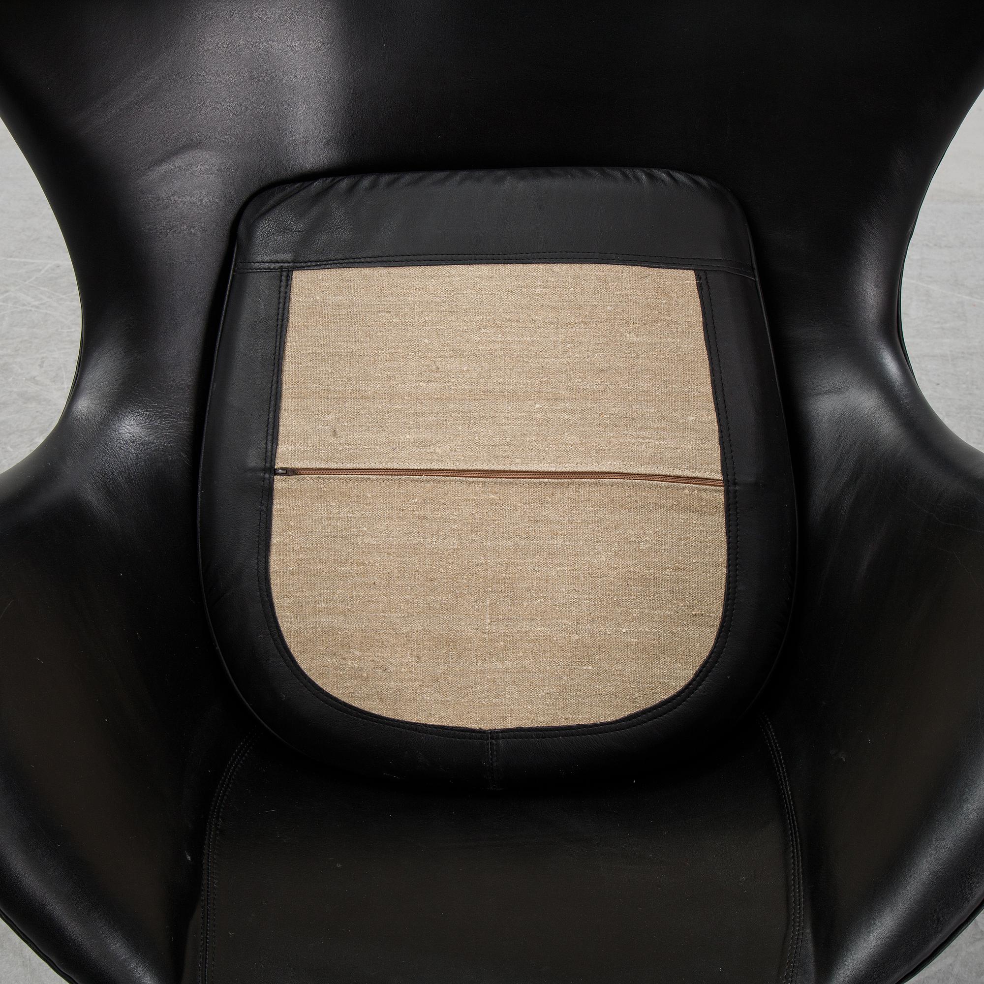 Arne Jacobsen, , "Ägget", fåtölj, model 3316, Fritz Hansen, Danmark.
