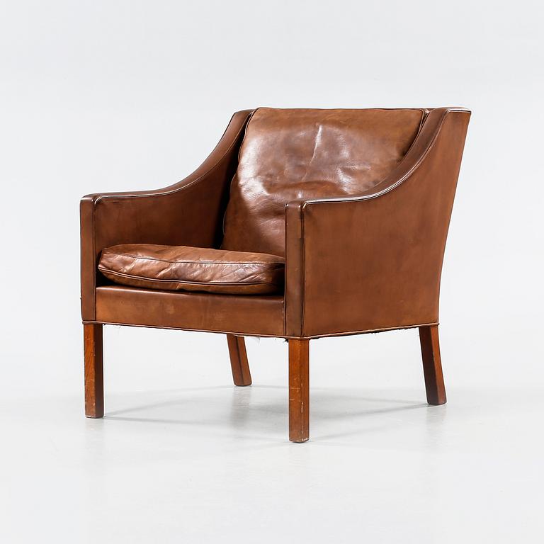 BØRGE MOGENSEN, fåtölj, modell 2207-22, 1900-talets fjärde kvartal.