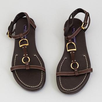 A pair of darkbrown leather sandals by Ralph Lauren.