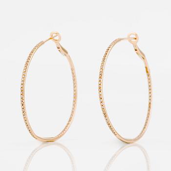 Earrings, hoop style, 14K rose gold with brilliant-cut diamonds.