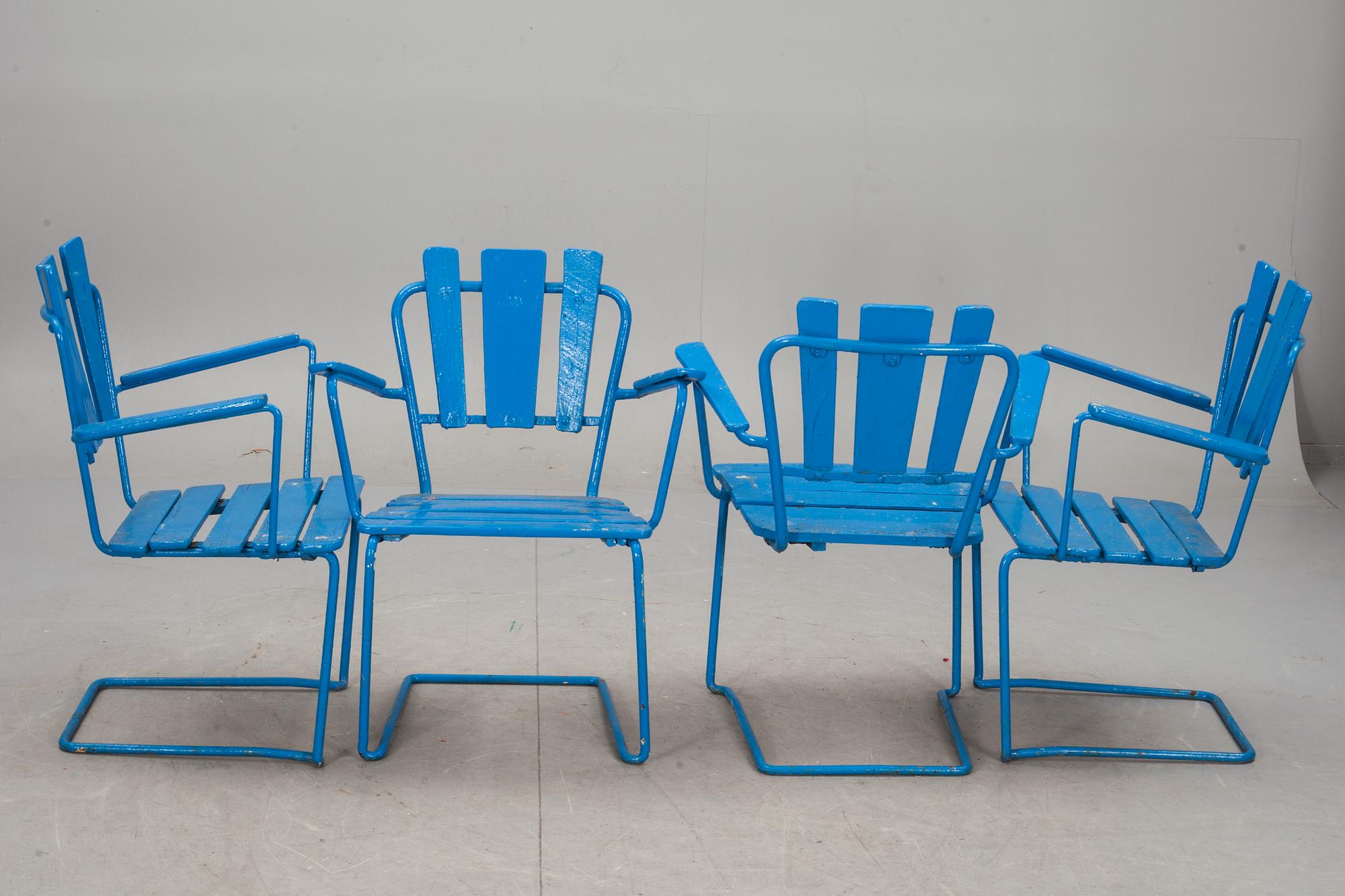 TRÄDGÅRDSGRUPP, 5 delar. Möjligen Grythyttan. 1900-tal.