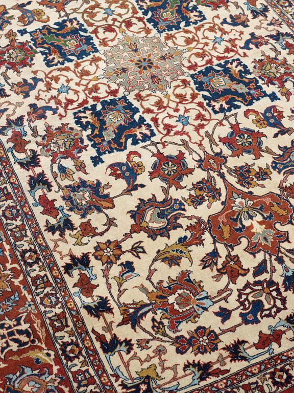 SEMIANTIK ISFAHAN. 229 x 145,5 cm.