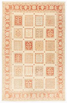 A carpet, Ziegler, ca 309 x 196 cm.