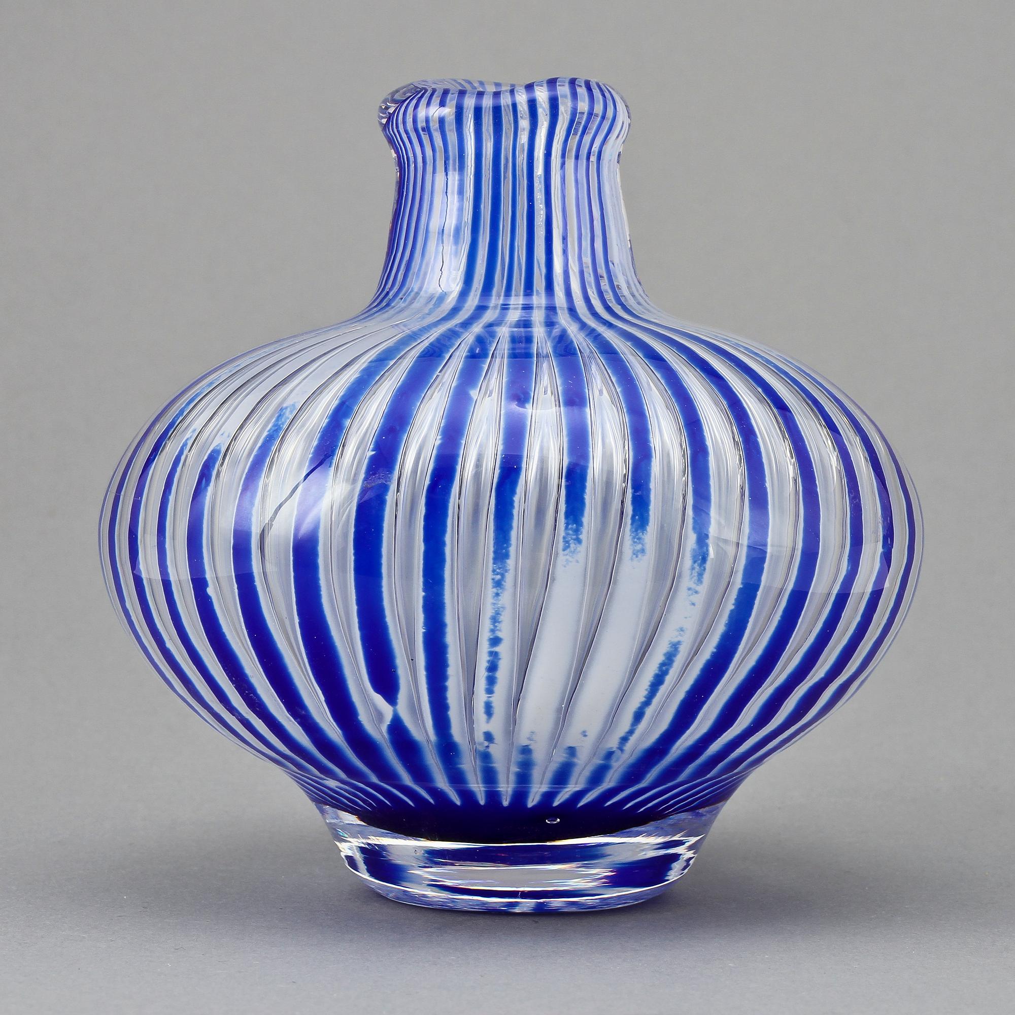VAS, glas, Edvin Öhrström, Orrefors.