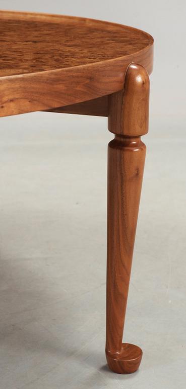 JOSEF FRANK, soffbord, Firma Svenskt Tenn modell 2139.