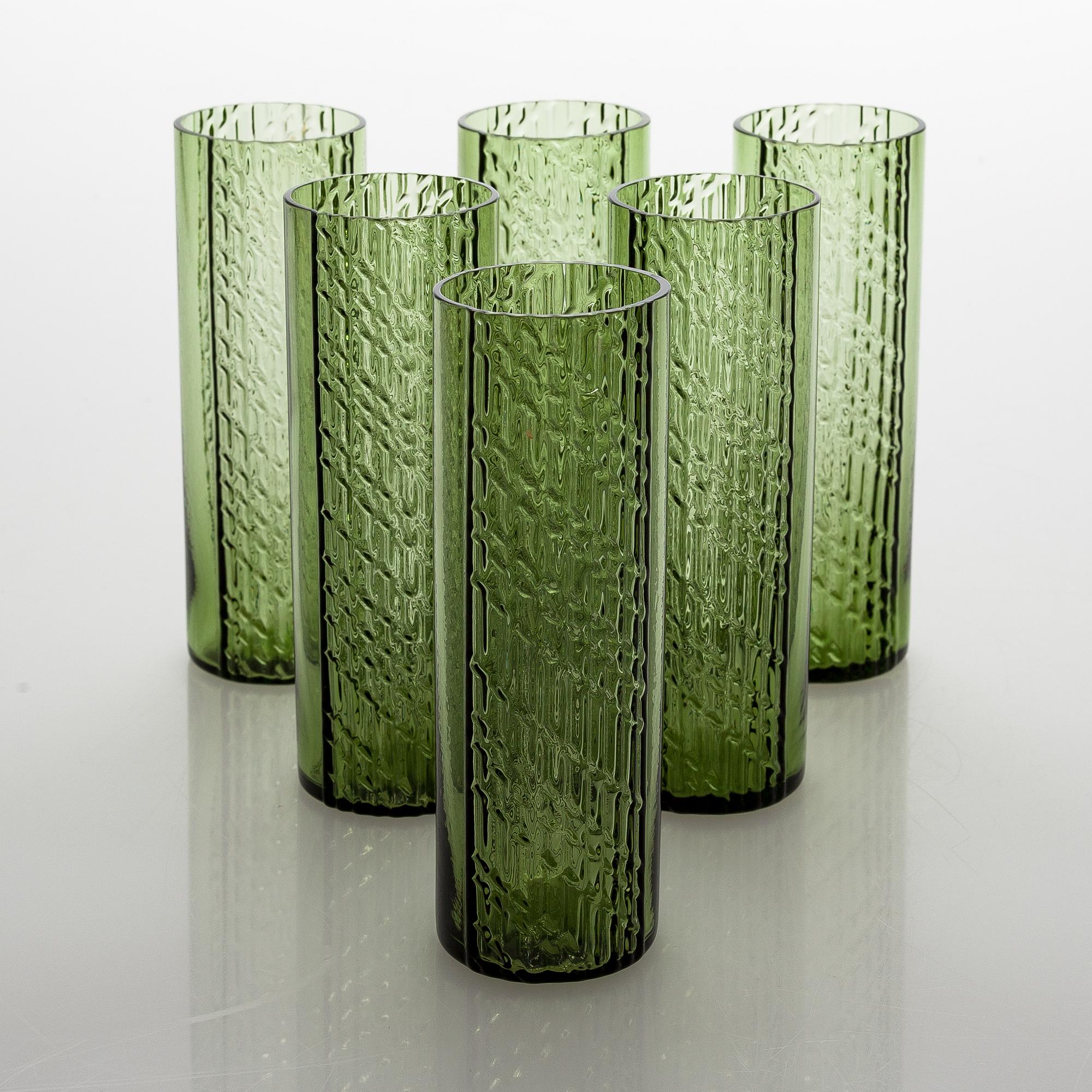Nanny Still, A 15-piece "Flindari" glassware set, Riihimäen lasi 1964-1968.