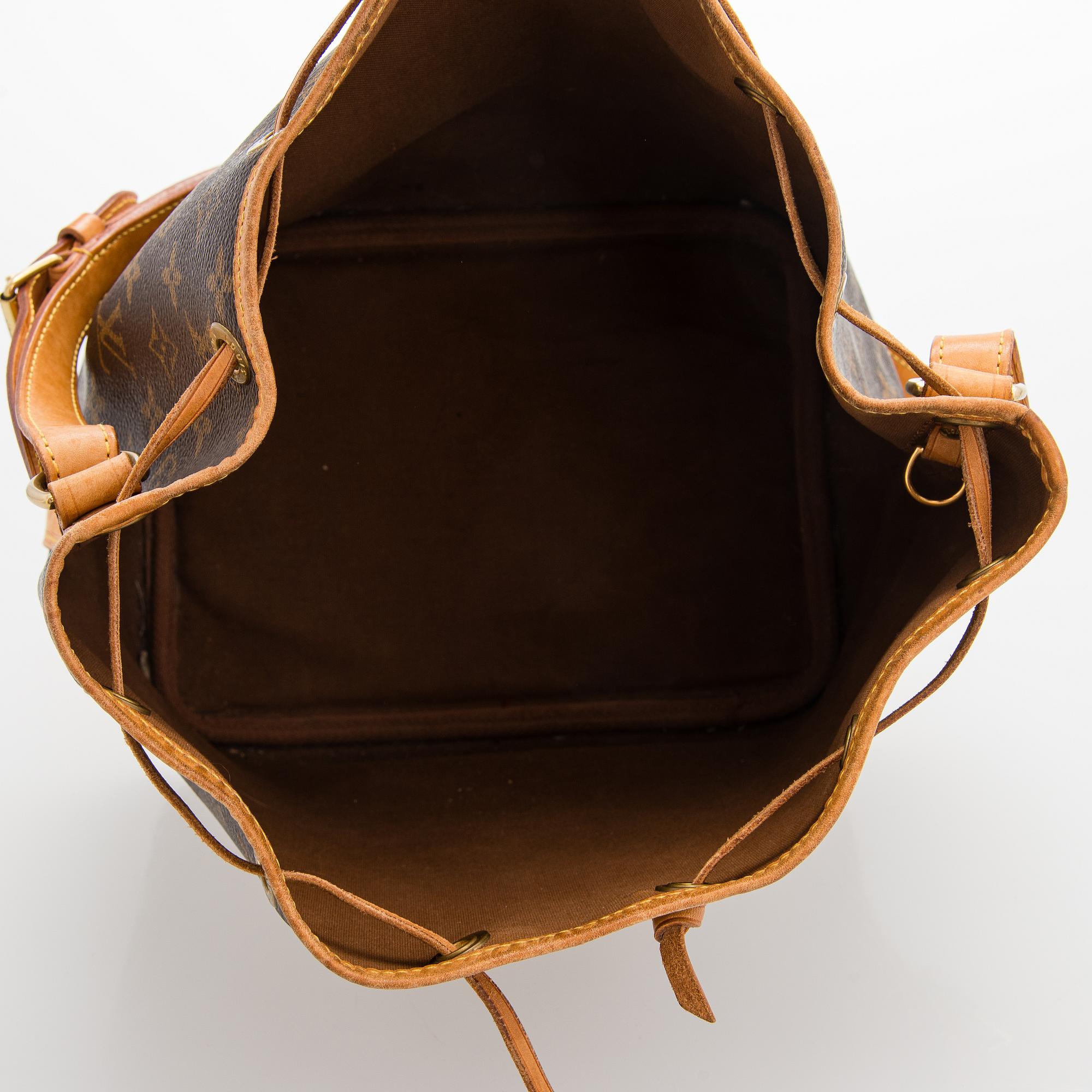 Louis Vuitton, Monogram Petit Noé, väska.