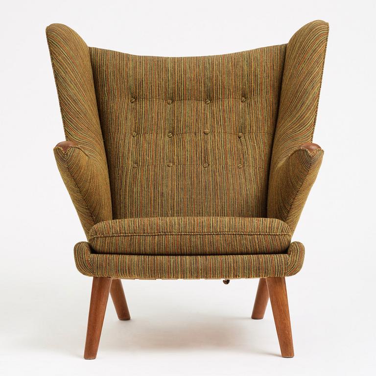 Hans J. Wegner, a "Papa Bear" model AP19, AP-stolen, Denmark, 1950-60's.