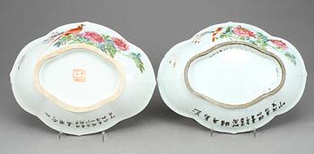 SKÅLAR, 2 st snarlika. Porslin, Kina. 1800-tal.