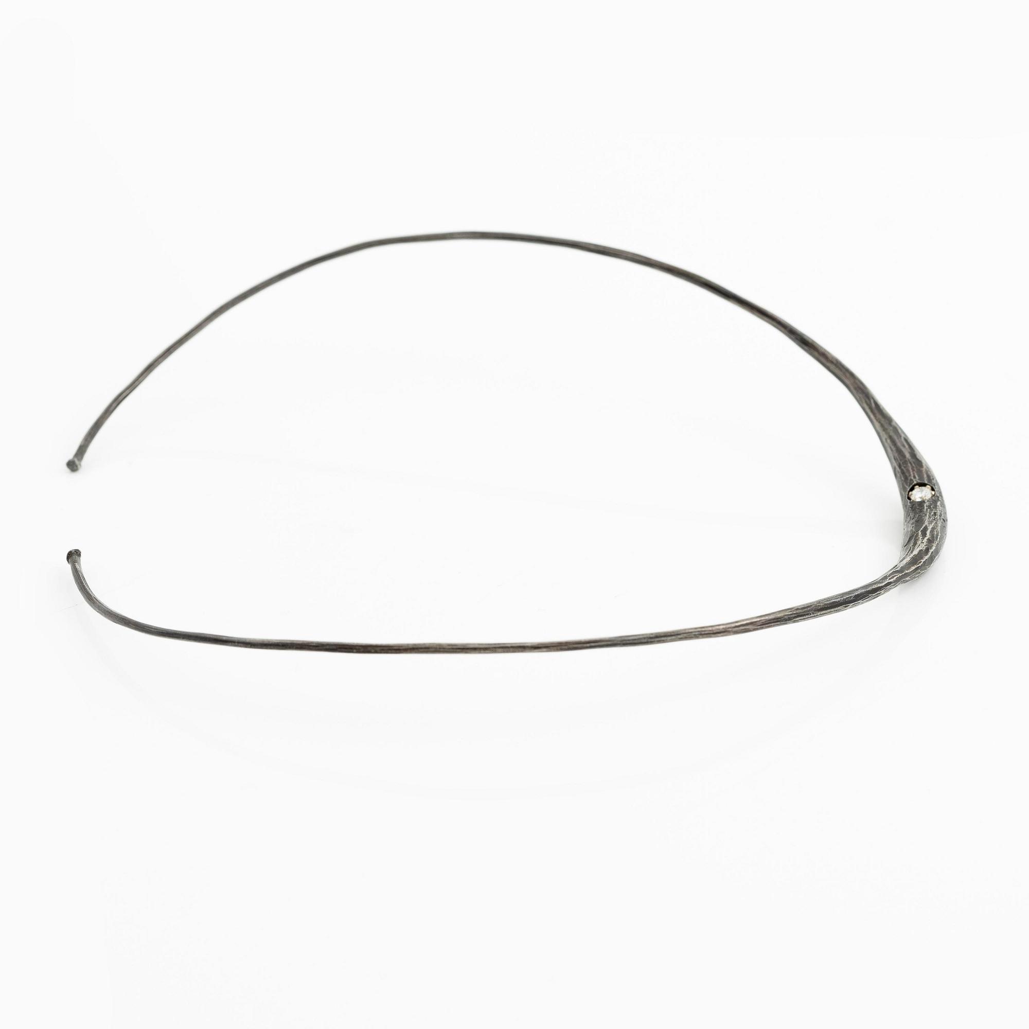 PA Lundahl-Terrs, a necklace and a bracelet, iron and round brilliant-cut diamonds.