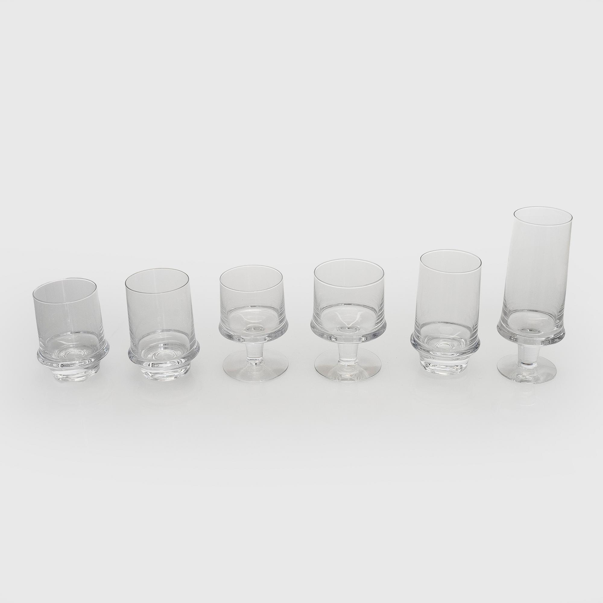 Tapio Wirkkala, A 211-piece glass service 'Marski', Iittala Finland.