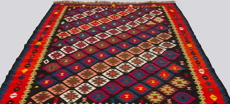 Matto, Kelim, noin 176 x 274 cm.