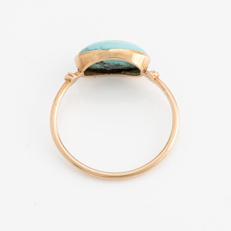 Earrings and ring, gold with turquoises and white stones.